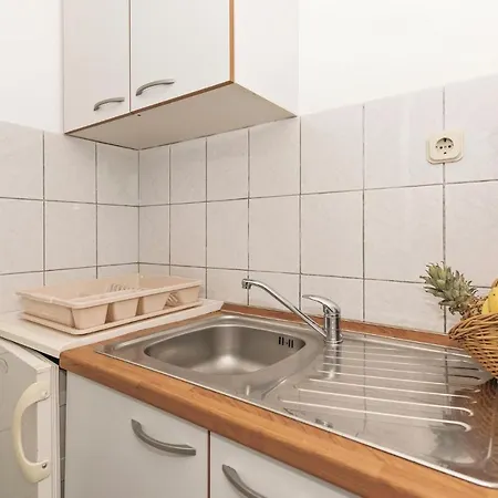 Two-bedroom In Apartment Jezera